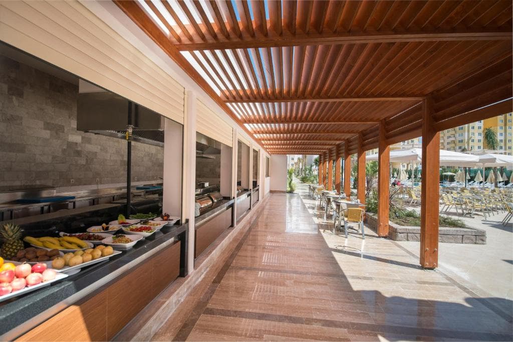 Charter Antalya - WYNDHAM GARDEN LARA - 37