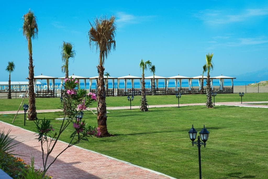 Charter Antalya - WYNDHAM GARDEN LARA - 21