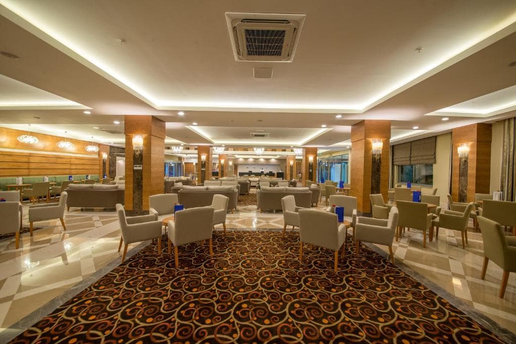 Charter Antalya - WYNDHAM GARDEN LARA - 23