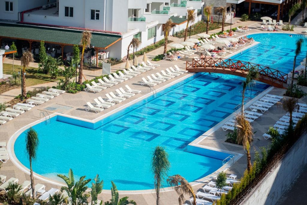 Charter Antalya - WYNDHAM GARDEN LARA - 8