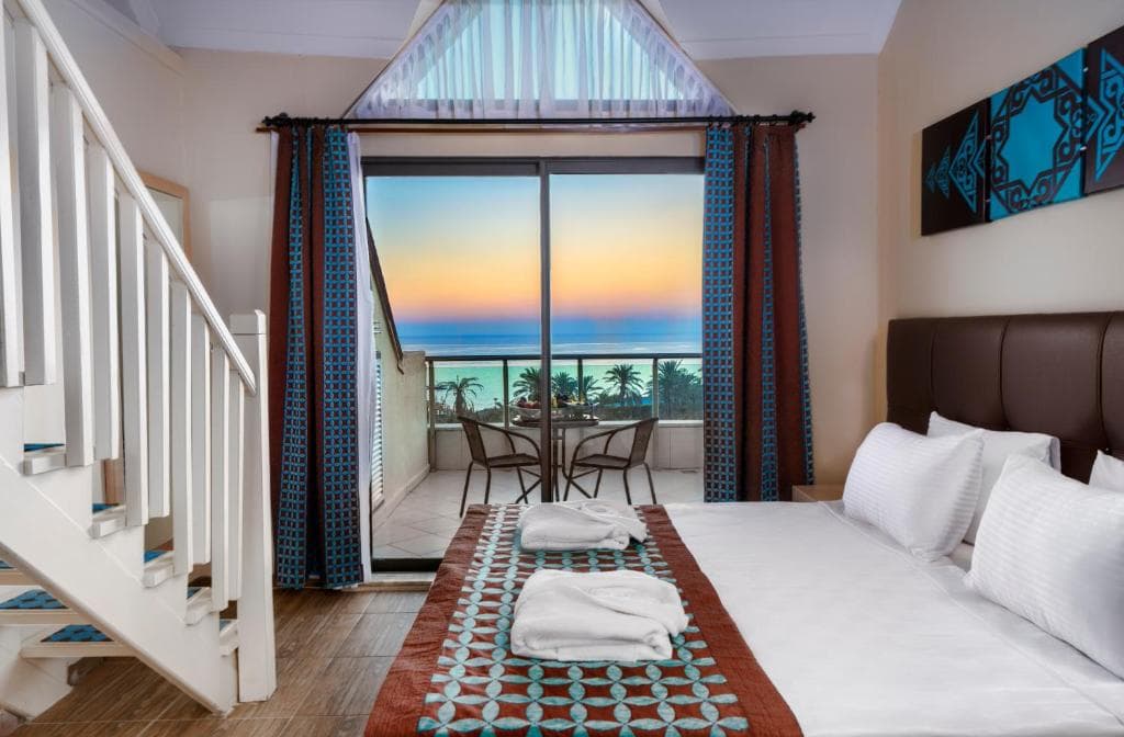 Charter Antalya - Lago Hotel (ex AZURA DELUXE RESORT AND AQUA SORGUN) - 17