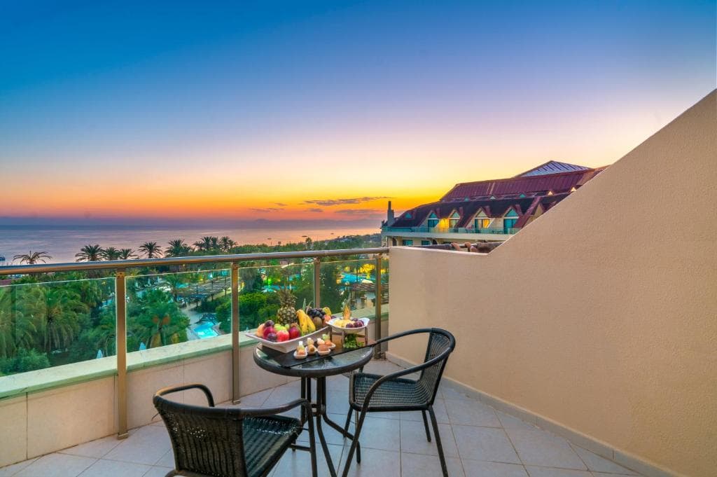 Charter Antalya - Lago Hotel (ex AZURA DELUXE RESORT AND AQUA SORGUN) - 16