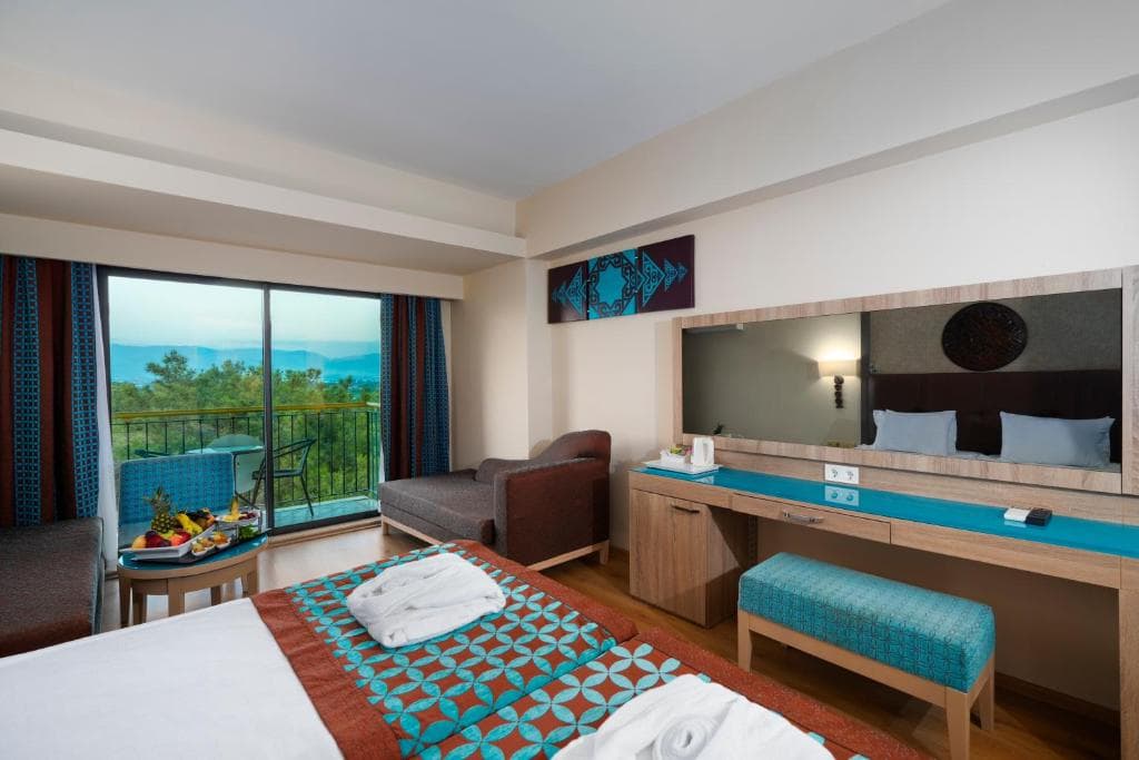 Charter Antalya - Lago Hotel (ex AZURA DELUXE RESORT AND AQUA SORGUN) - 15