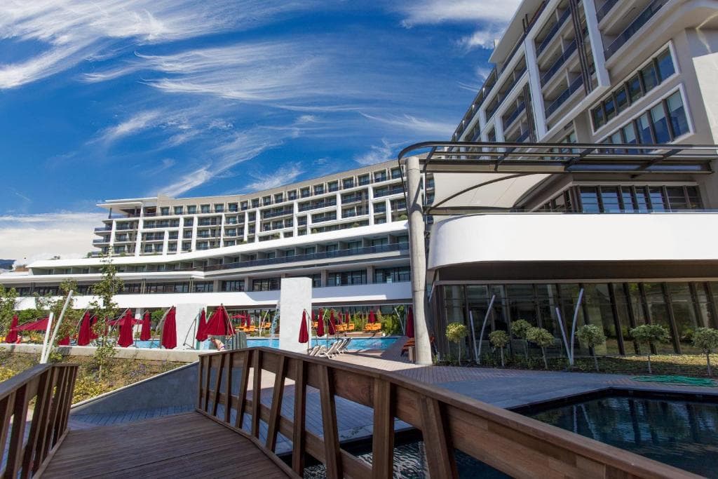 The Sense Deluxe - 37