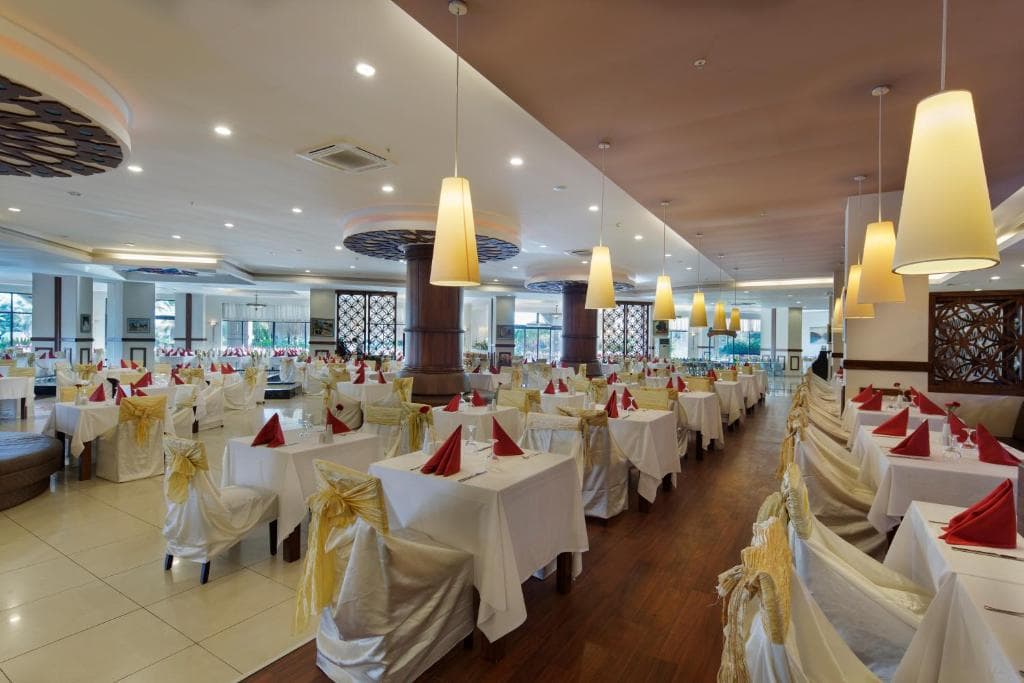 Charter Antalya - Lago Hotel (ex AZURA DELUXE RESORT AND AQUA SORGUN) - 34