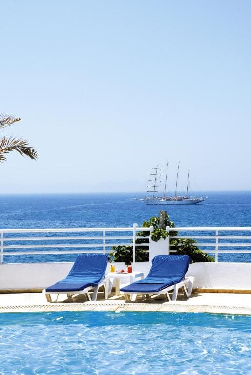 Korumar Hotel Deluxe - 14