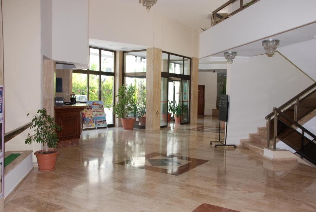 Marbel Hotel By Palm Wings - 39