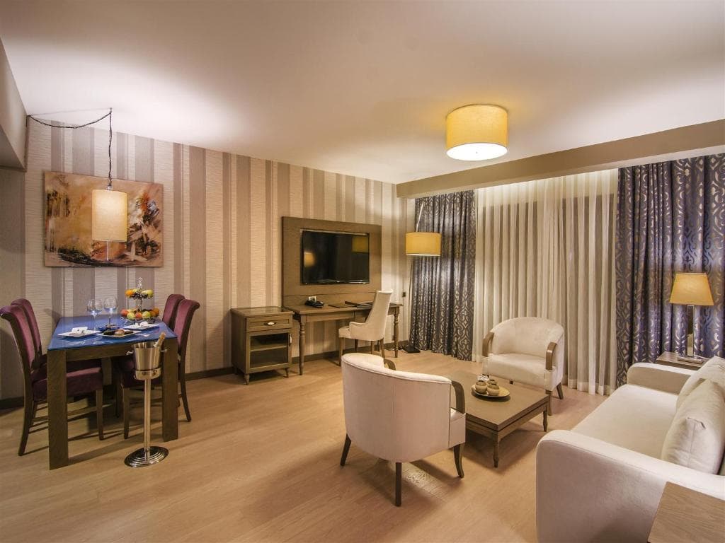 Hotel Grand Blue Sky - 7