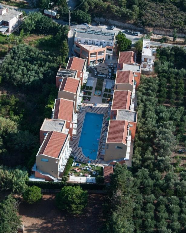 Sunrise Village Hotel - 30