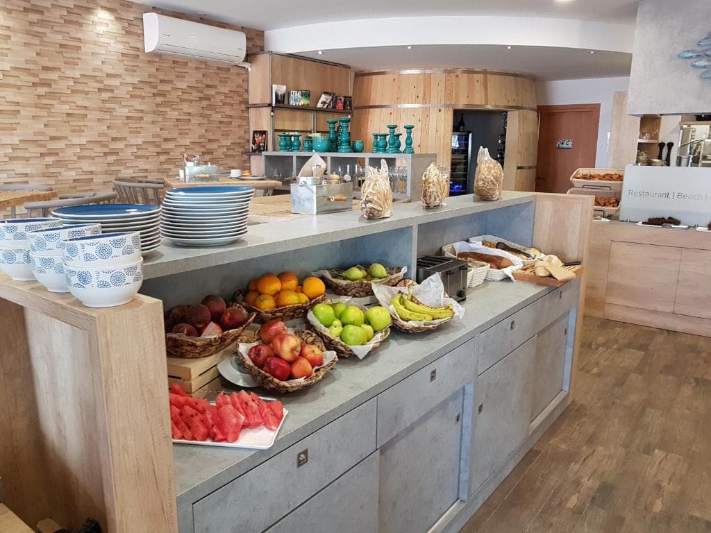 Yianna Caravel Suites - 19