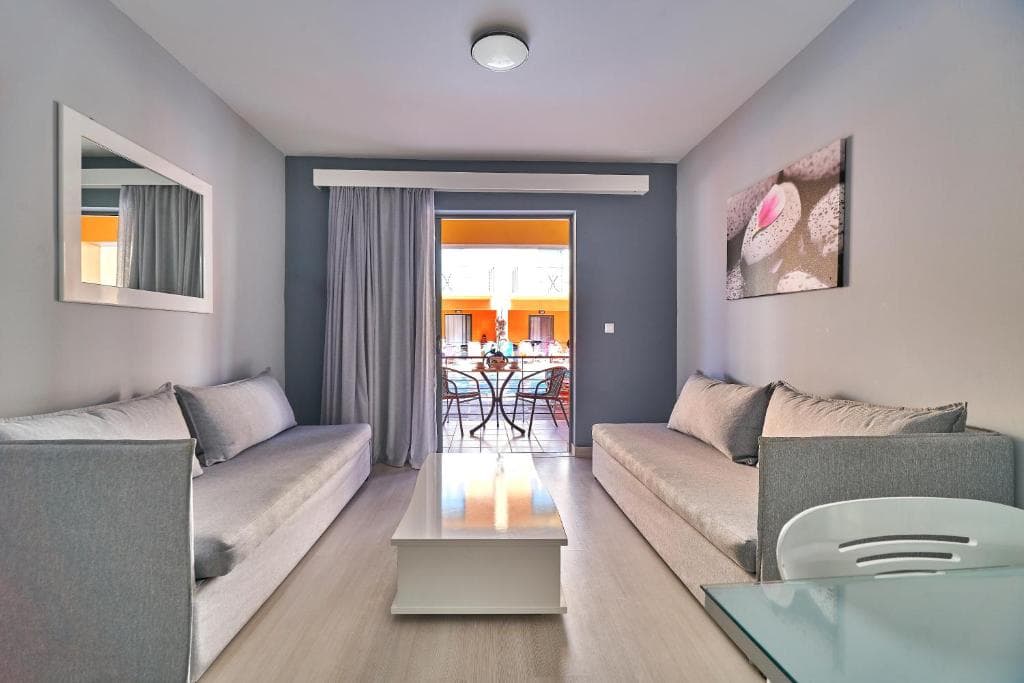 Sunrise Village Hotel - 29