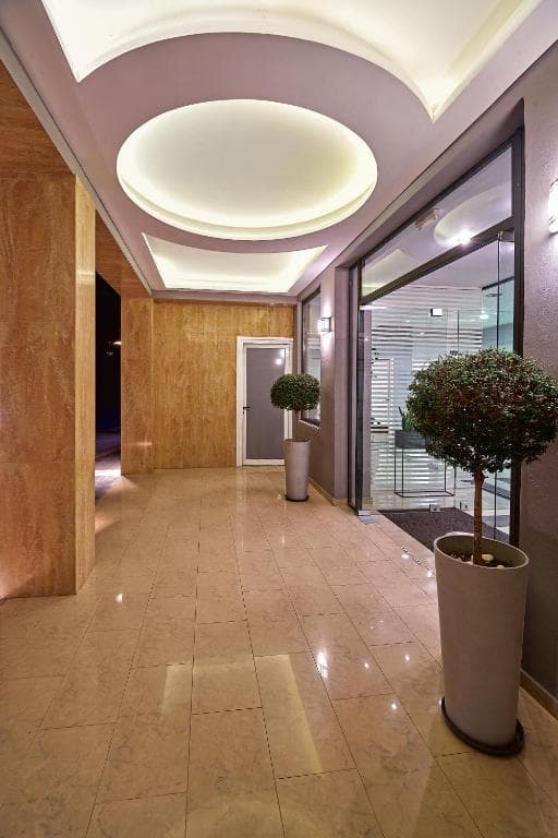 Sunrise Village Hotel - 4