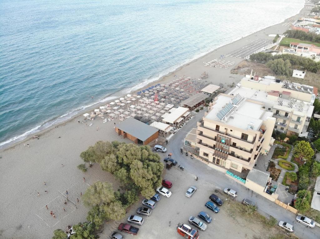 Yianna Caravel Suites - 6