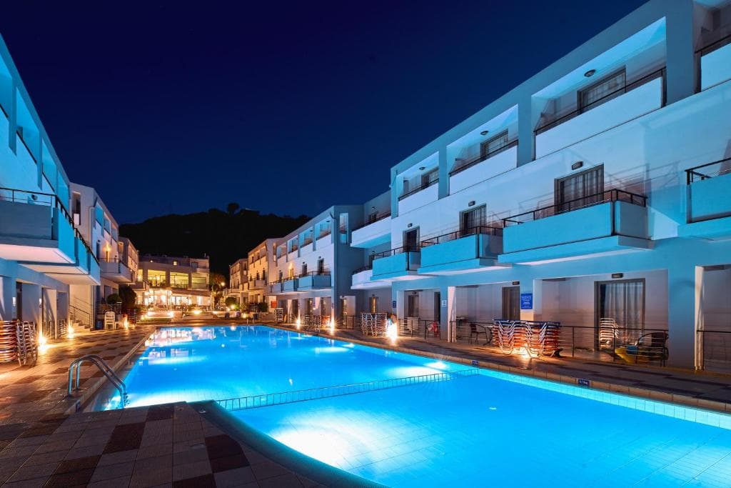 Sunrise Village Hotel - 31