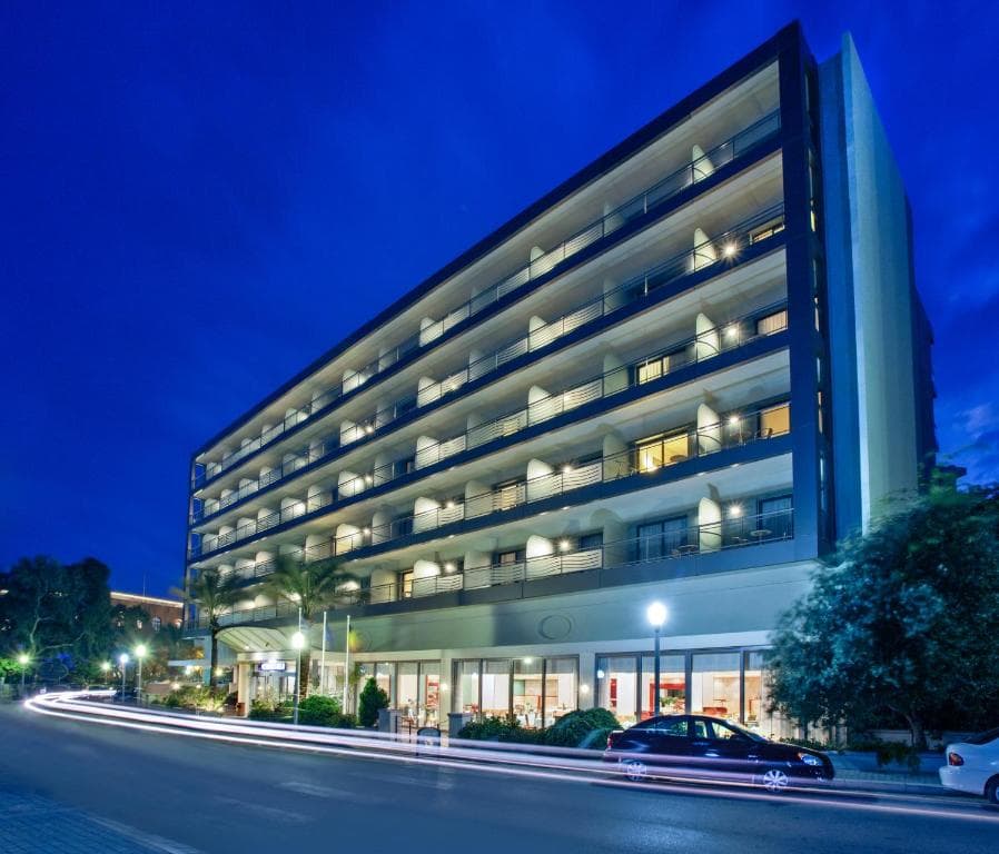 Charter Rhodos - Mediterranean Hotel 4*