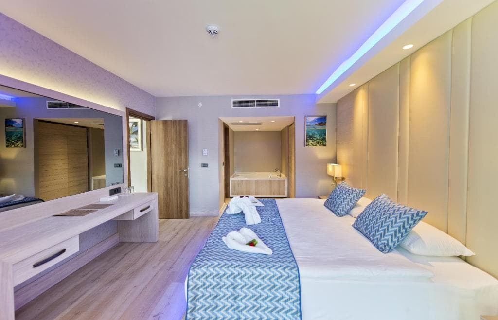 Liberty Lykia - Adults Only - 36