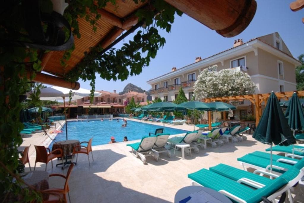 Perdikia Beach Hotel - 24