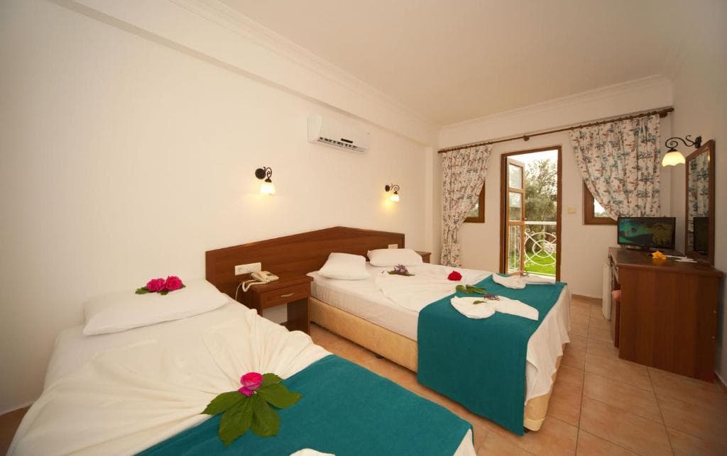 White Hotel - 27