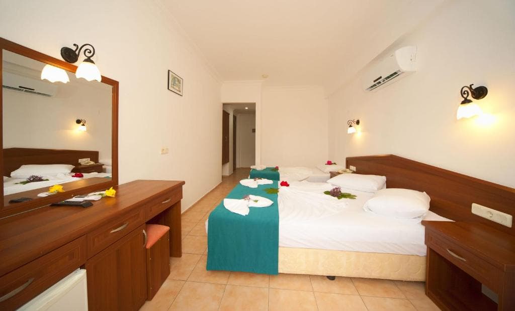 White Hotel - 25