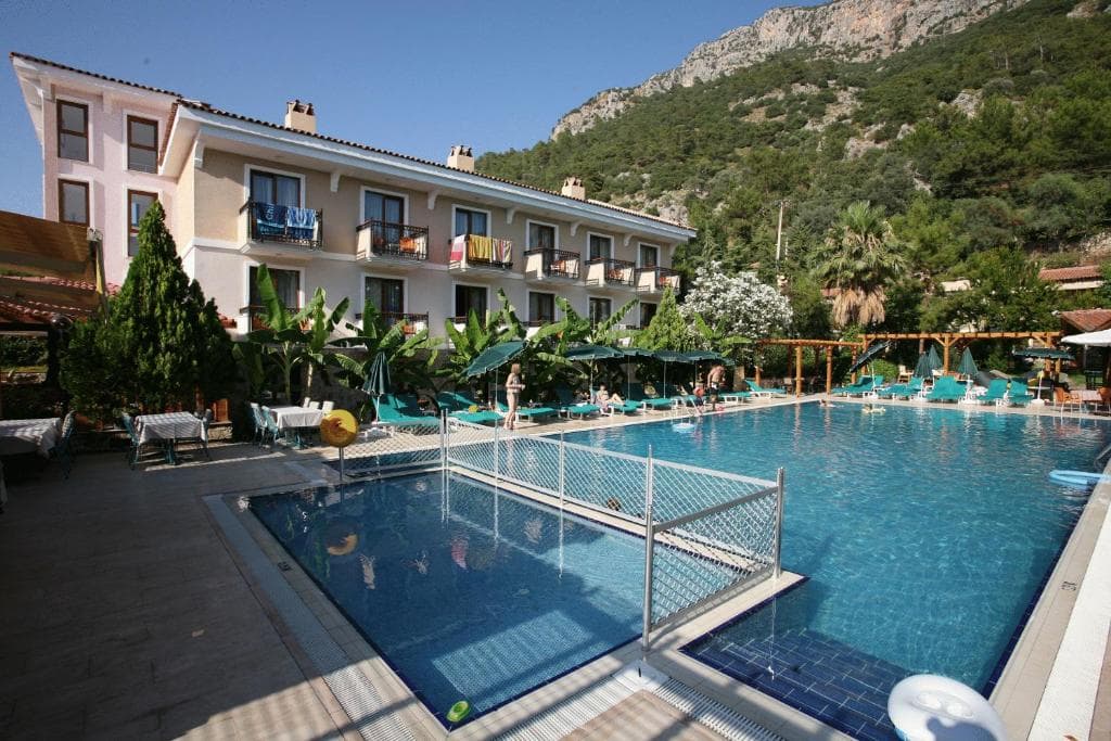 Perdikia Beach Hotel - 25