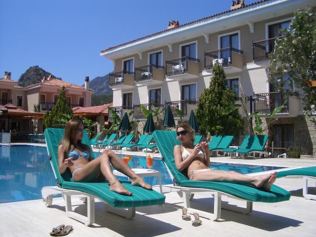 Perdikia Beach Hotel - 29