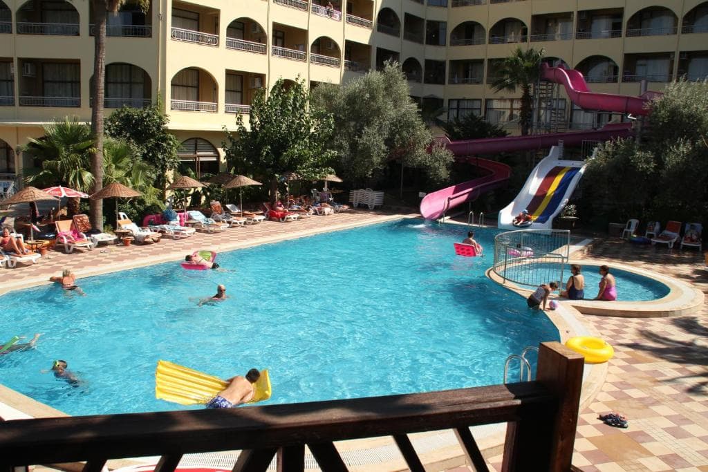 Golmar Beach Hotel - 22
