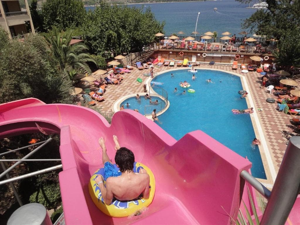 Golmar Beach Hotel - 17