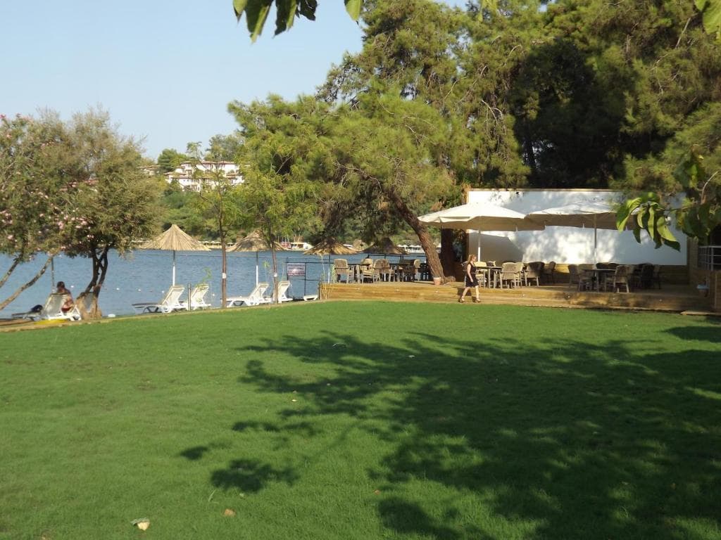 Alesta Yacht Hotel - 18