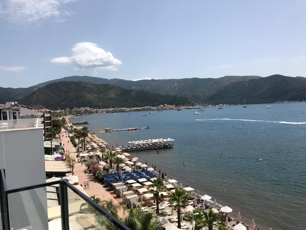Yunus Hotel - 16