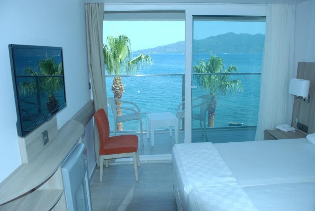 Begonville Beach Hotel - 13