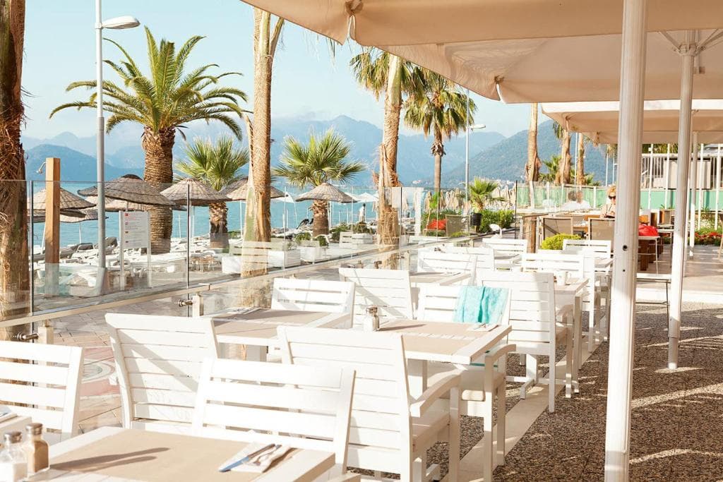 The Beachfront Hotel - Adults Only - 7