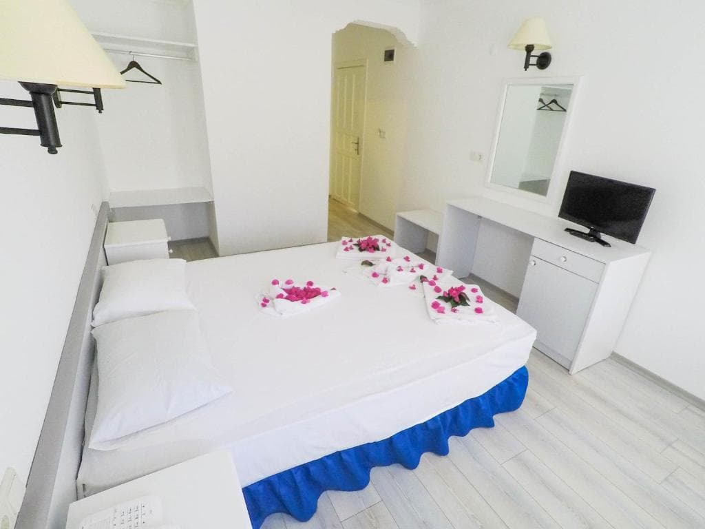 The Hello Hotel - 6