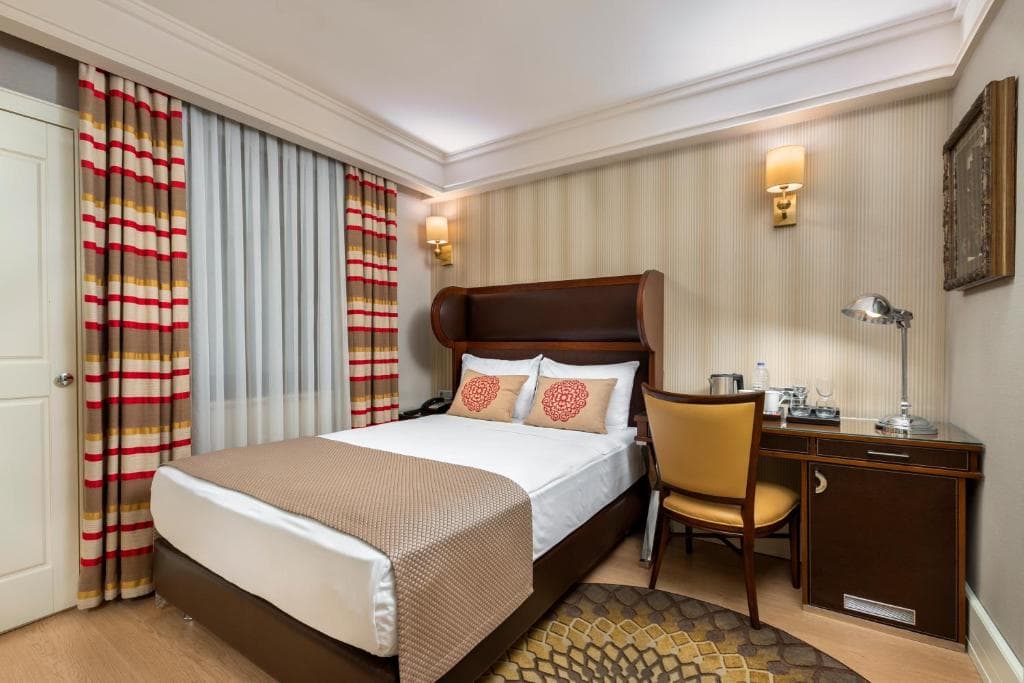 Titanic Comfort Hotel Sisli - 10