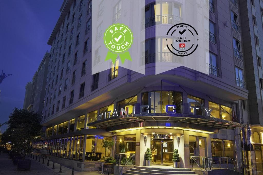 Titanic City Taksim Hotel