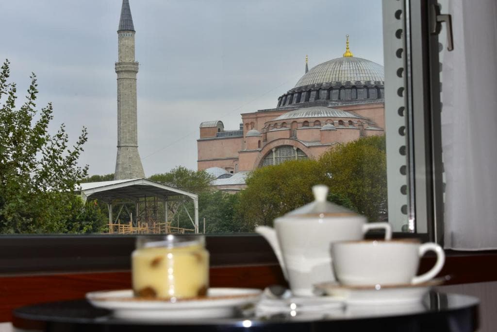 Vogue Supreme Istanbul Hotel - 73