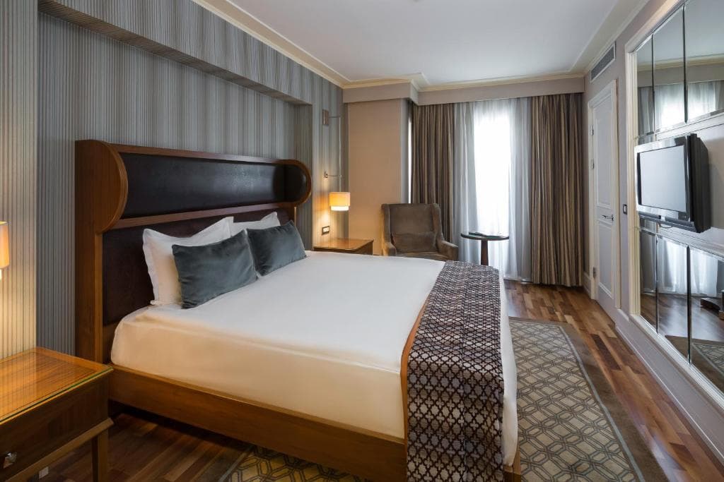 Titanic City Taksim Hotel - 37