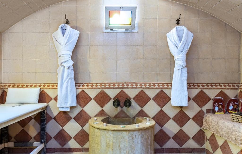 Amani Hotel Suites & Spa - 26