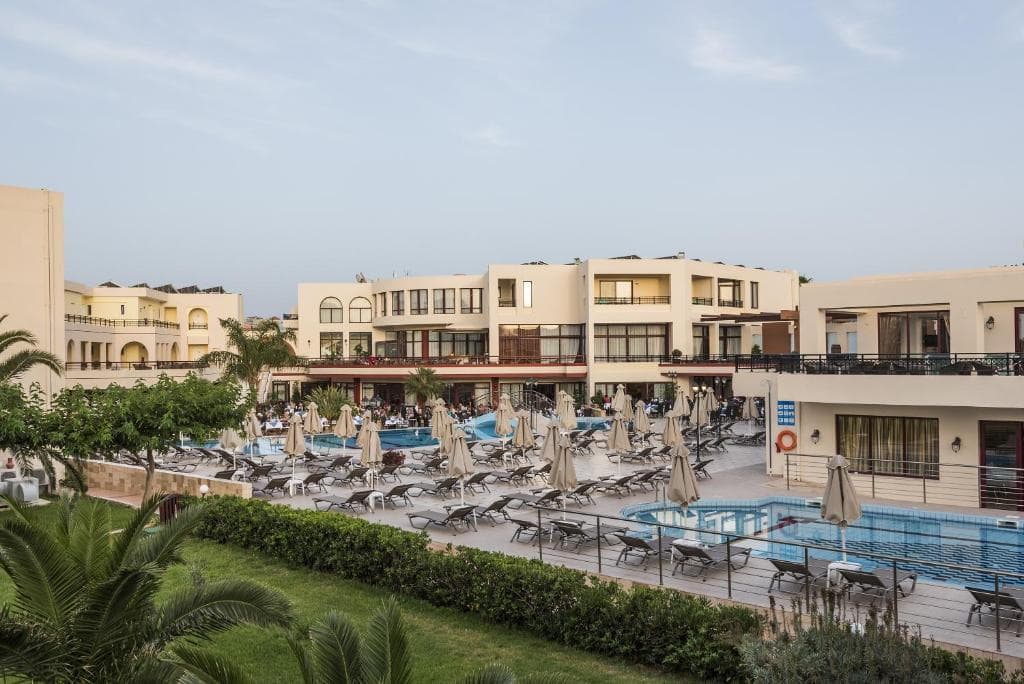 Vantaris Palace - 15