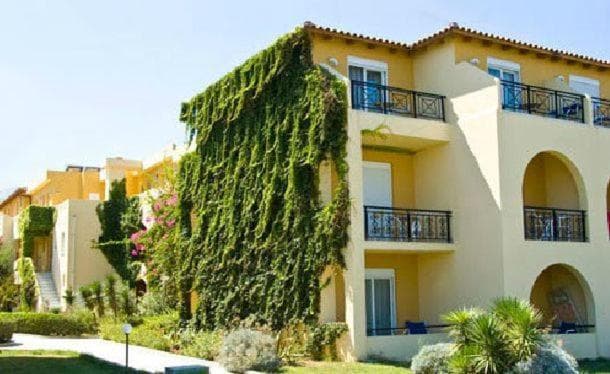 Vantaris Luxury Beach Resort - 40