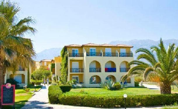 Vantaris Luxury Beach Resort - 42