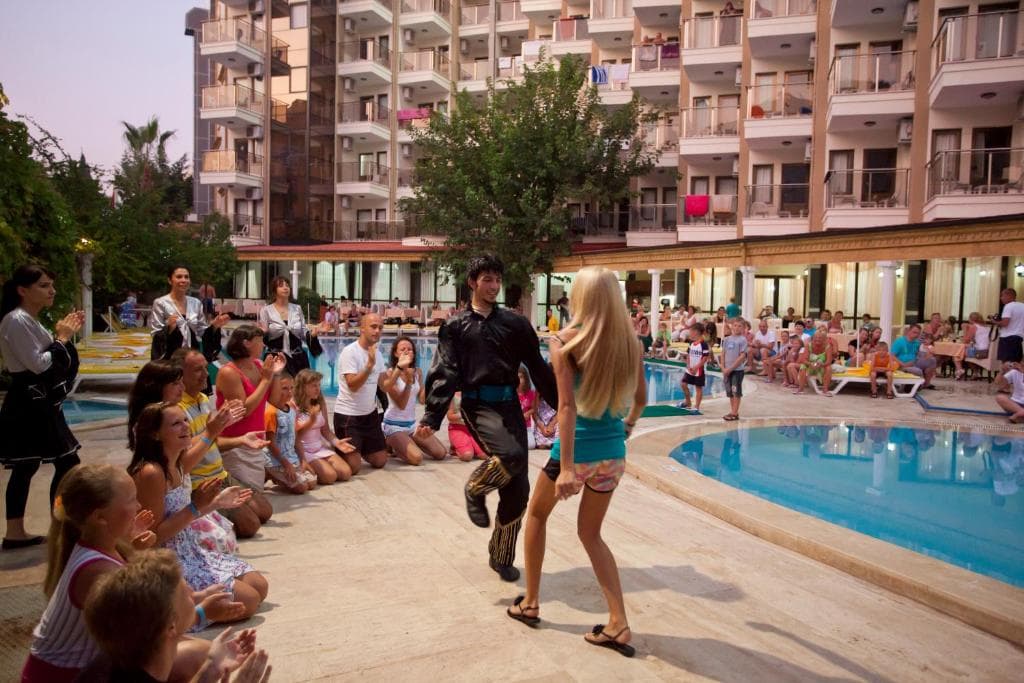 Monte Carlo Hotel - 41