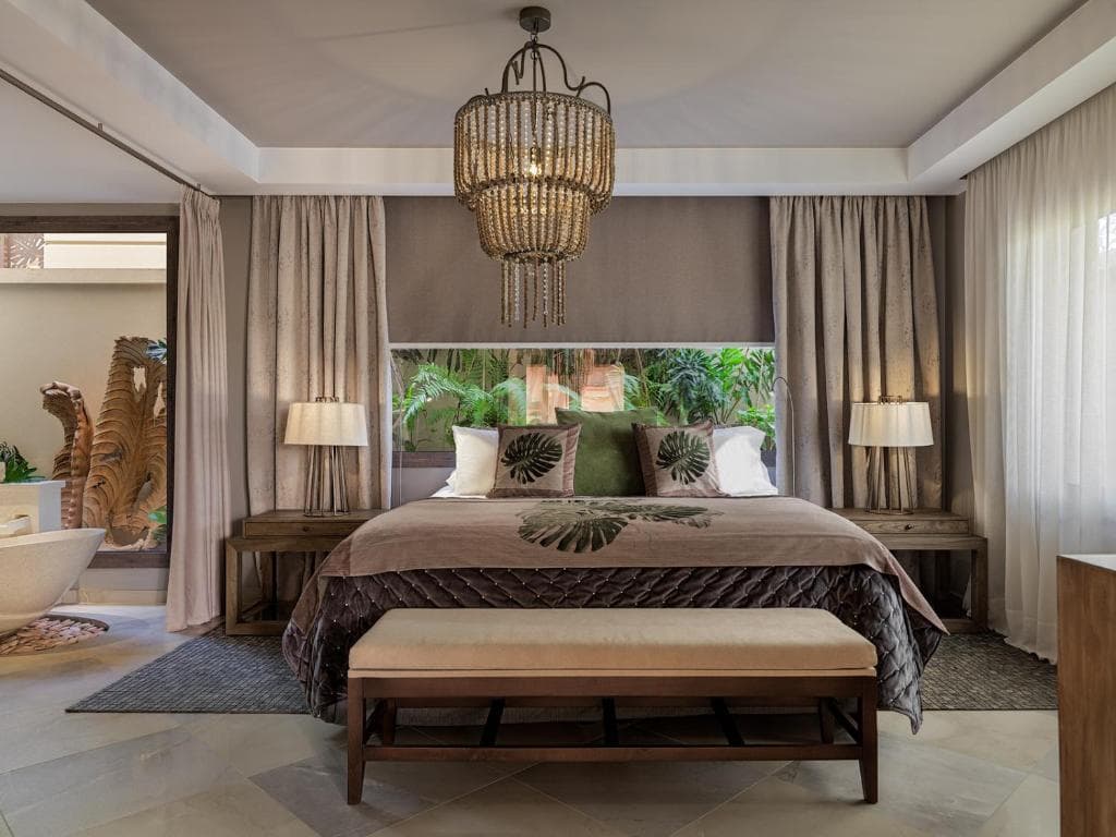 Royal River Luxury - 32