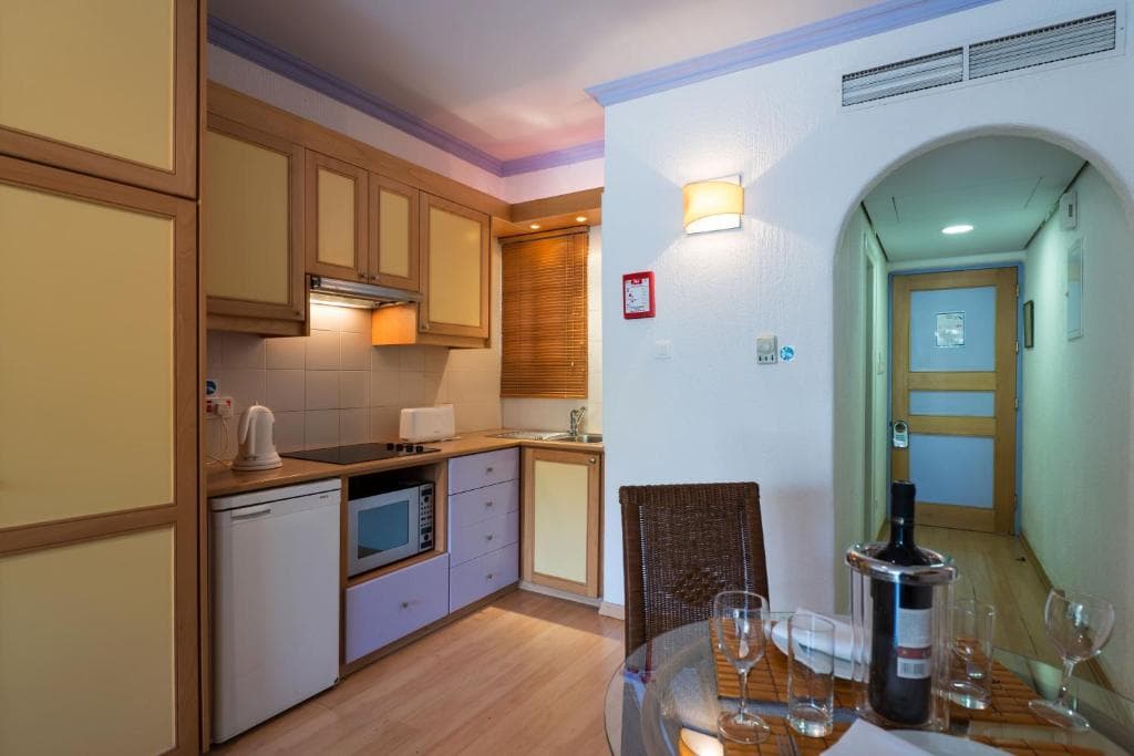 Paphos Gardens Holiday Resort - 9