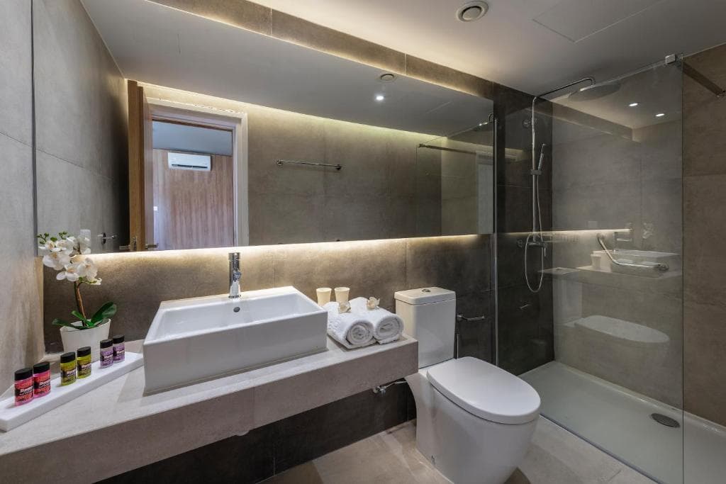 Malama Beach Holiday Village - 8