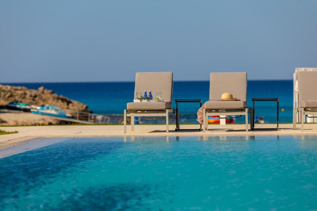 Chrysomare Beach Hotel & Resort - 4