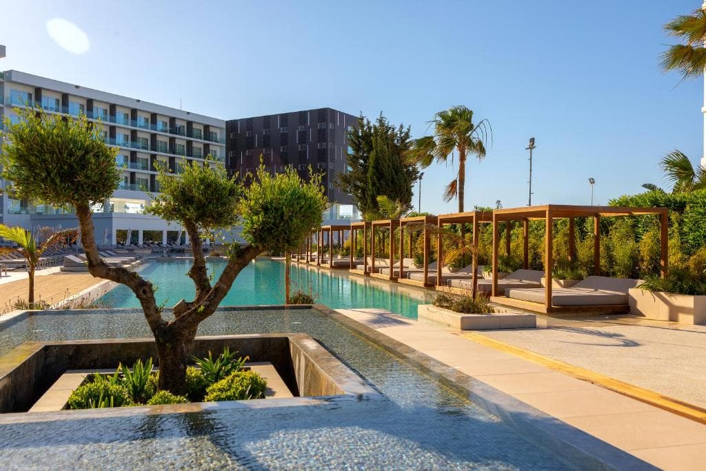 Chrysomare Beach Hotel & Resort - 17