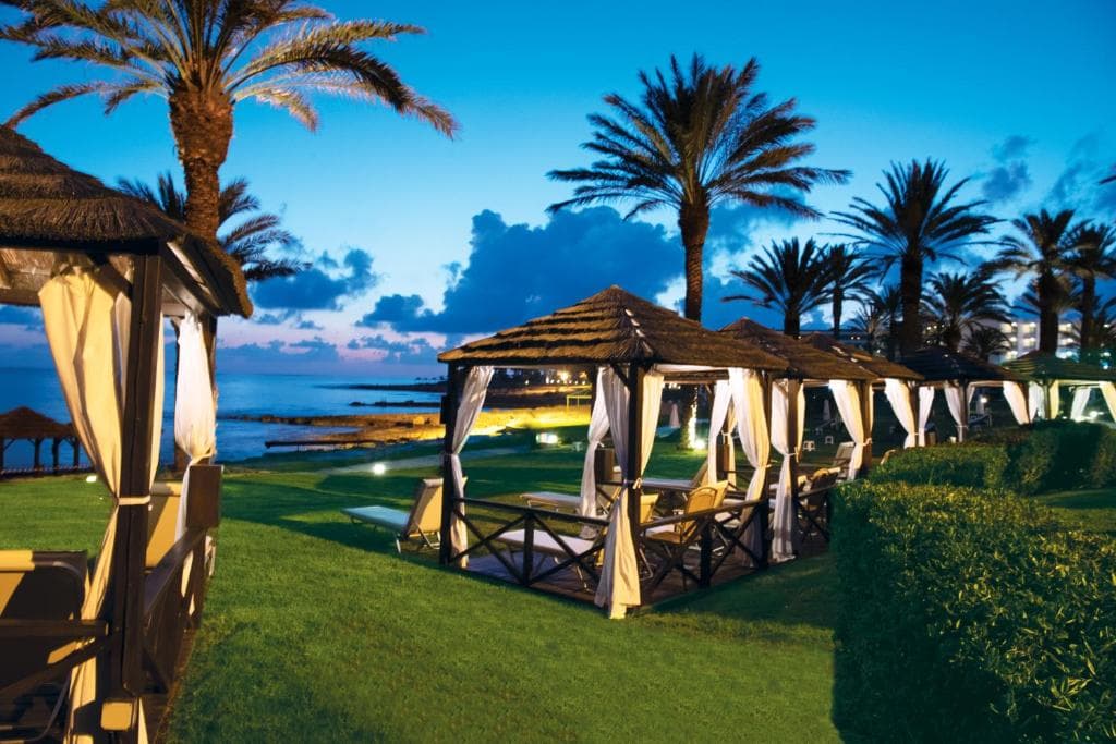 Constantinou Bros Athena Beach Hotel - 39