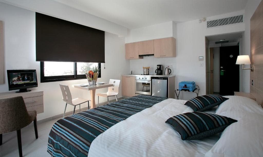 Anemi Hotel & Suites - 7