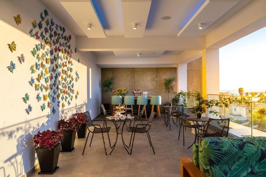 Anemi Hotel & Suites - 16