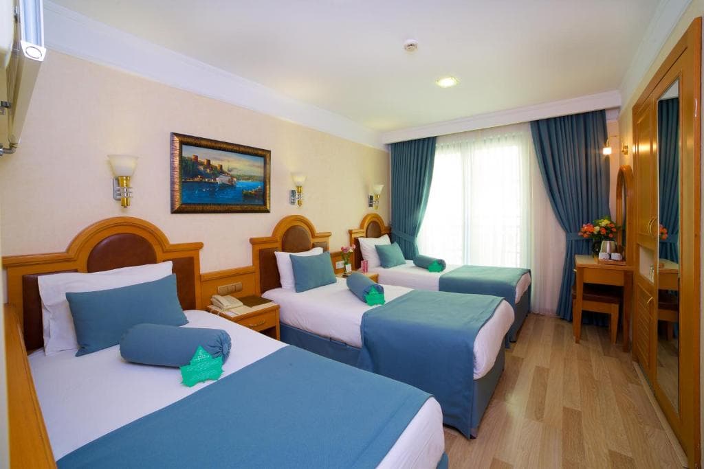 Zagreb Hotel - 39